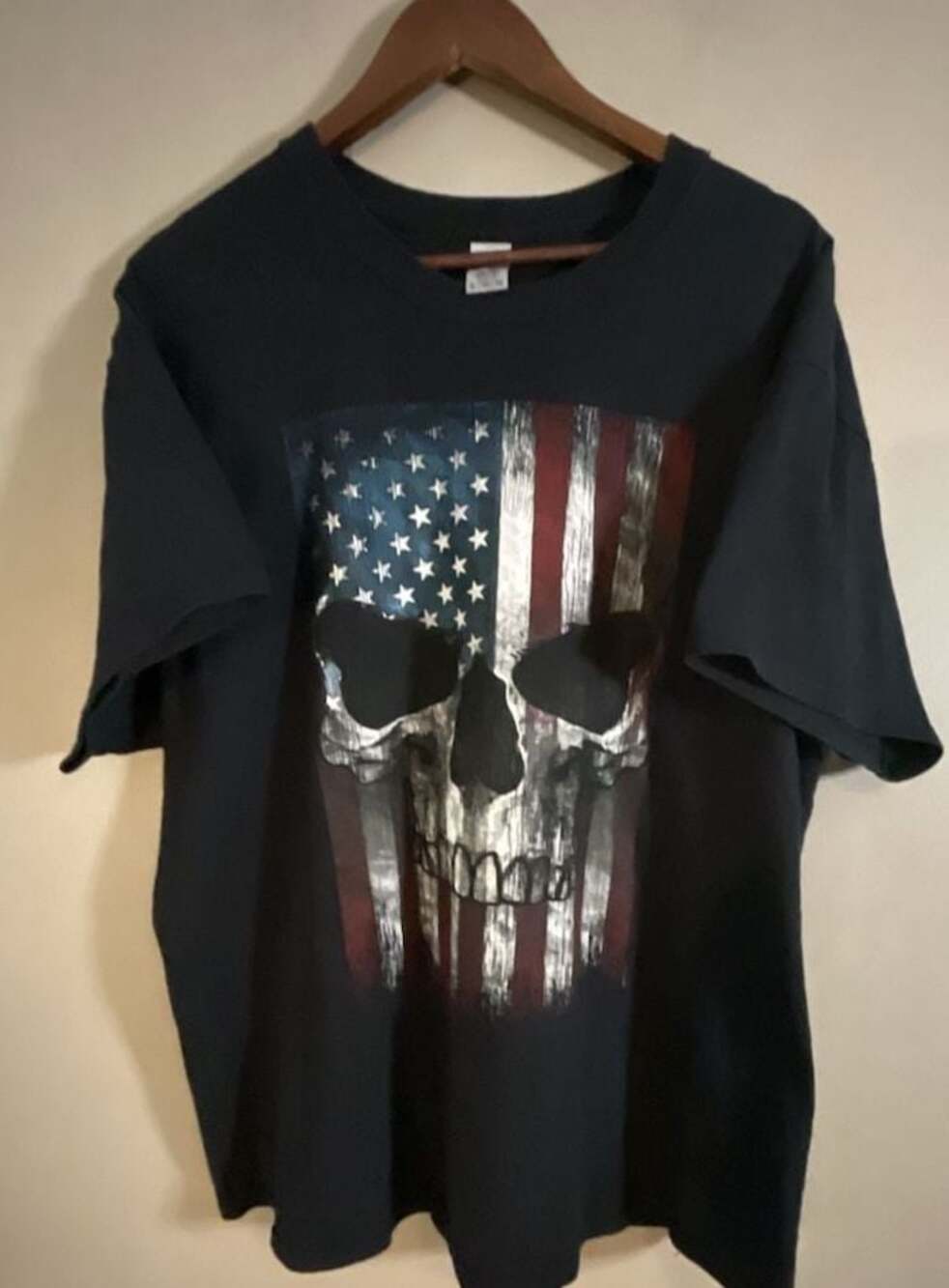 Gildan Ultra Cotton Twister City Wichita KS Skull Flag T-Shirt XL